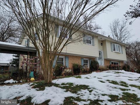 4104 Waterview Dr, Edgewater, MD 21037 photo 1