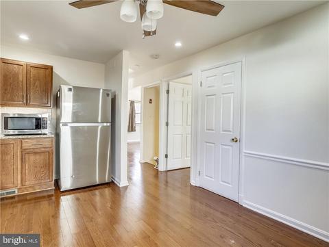 8429 Arbutus Rd, Pasadena, MD 21122 photo 22