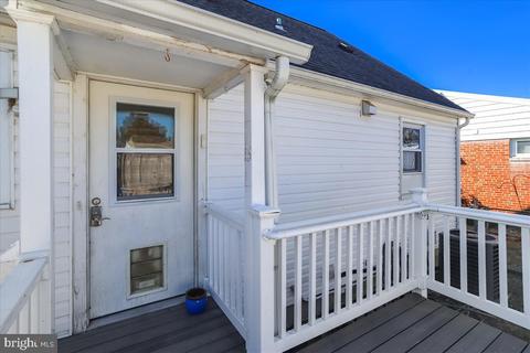8429 Arbutus Rd, Pasadena, MD 21122 photo 8