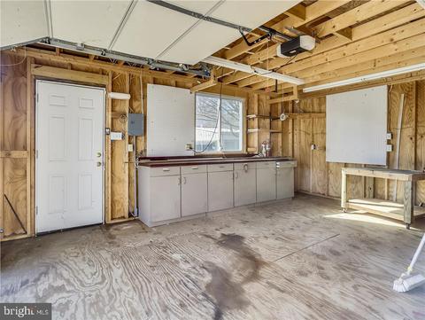 8429 Arbutus Rd, Pasadena, MD 21122 photo 54