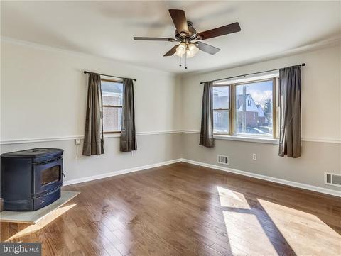 8429 Arbutus Rd, Pasadena, MD 21122 photo 21