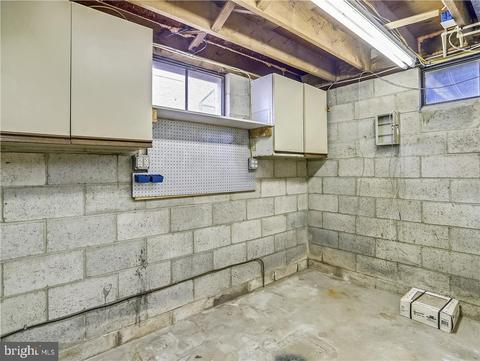 8429 Arbutus Rd, Pasadena, MD 21122 photo 51
