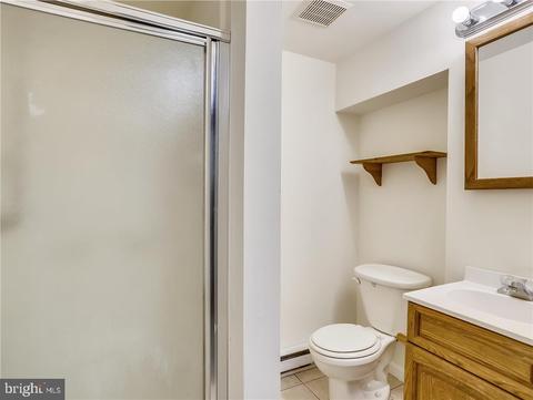 8429 Arbutus Rd, Pasadena, MD 21122 photo 33