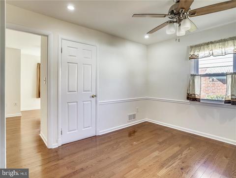 8429 Arbutus Rd, Pasadena, MD 21122 photo 29