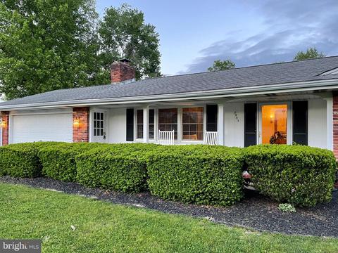 7405 Locust Dr, Hanover, MD 21076 photo 1