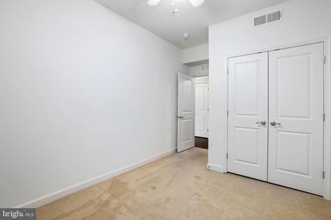 8221 White Star Xing, Pasadena, MD 21122 photo 25
