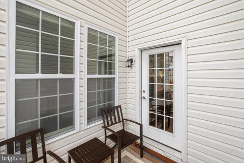 8221 White Star Xing, Pasadena, MD 21122 photo 36