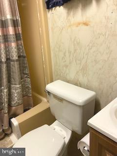 8453 Bay Dr, Pasadena, MD 21122 photo 36