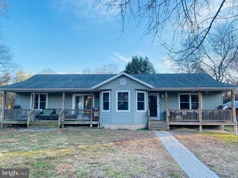 7857 W Riverside Dr, Pasadena, MD 21122 photo 1