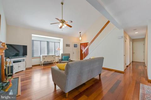 69 Windwhisper Ln, Annapolis, MD 21403 photo 3