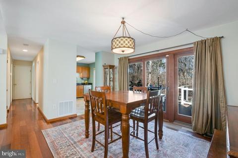 69 Windwhisper Ln, Annapolis, MD 21403 photo 6