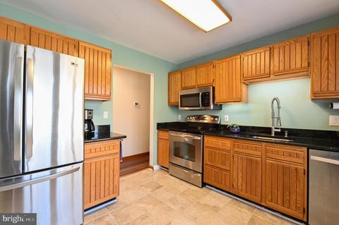 69 Windwhisper Ln, Annapolis, MD 21403 photo 8