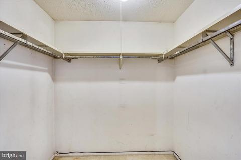 7923 Sutherland Ct, Pasadena, MD 21122 photo 22