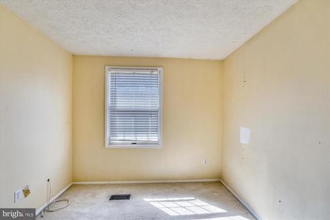 7923 Sutherland Ct, Pasadena, MD 21122 photo 20