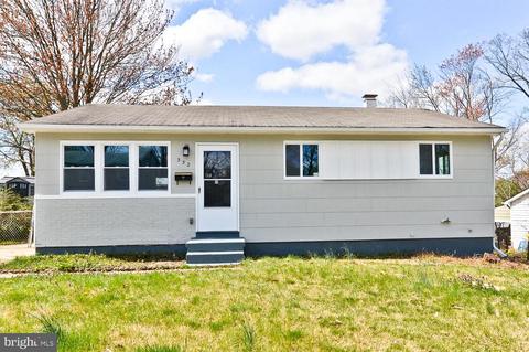 332 Eagle Hbr S, Laurel, MD 20724 photo 1