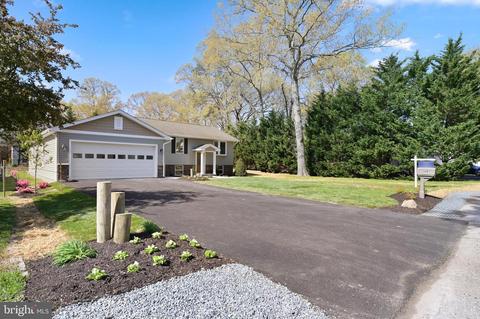 549 6th St, Pasadena, MD 21122 photo 1
