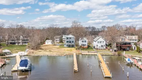 Williams St, Edgewater, MD 21037