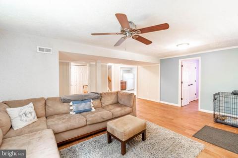 623 Darlington Rd, Edgewater, MD 21037 photo 3