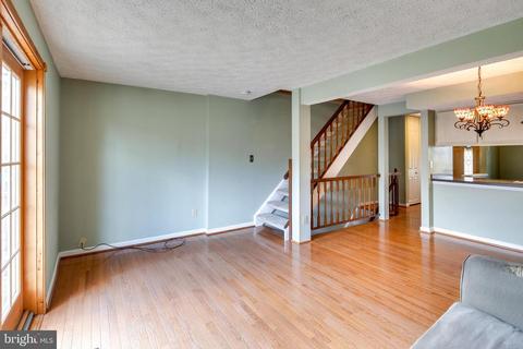 8111 Tower Bridge Dr, Pasadena, MD 21122 photo 13