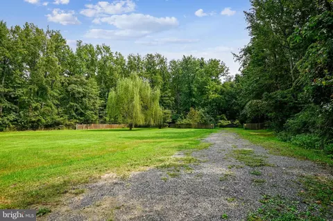 1351 1353 Yorktown Rd, Annapolis, MD 21409