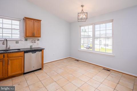 759 207th St, Pasadena, MD 21122 photo 7
