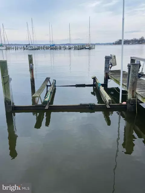 1052 Old Turkey Point Rd, Edgewater, MD 21037 photo 22