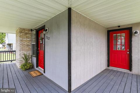 722 204th St, Pasadena, MD 21122 photo 3