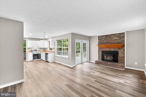 1202 Ripple Ct, Pasadena, MD 21122 photo 25