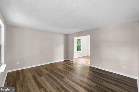 1202 Ripple Ct, Pasadena, MD 21122 photo 9