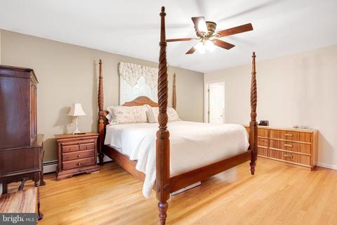 892 Chestnut Tree Dr, Annapolis, MD 21409 photo 4