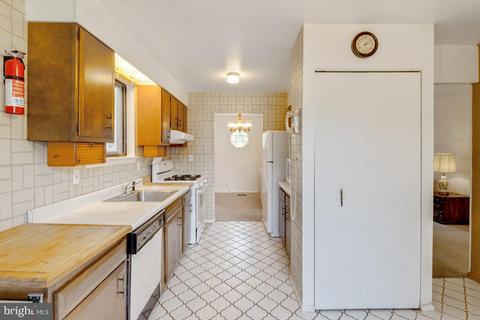 115 Gerald Dr, Severn, MD 21144 photo 16