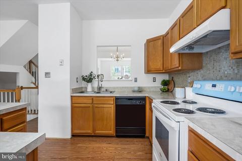 3906 Apple Orchard Dr, Pasadena, MD 21122 photo 21