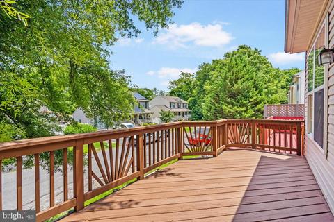 3906 Apple Orchard Dr, Pasadena, MD 21122 photo 46