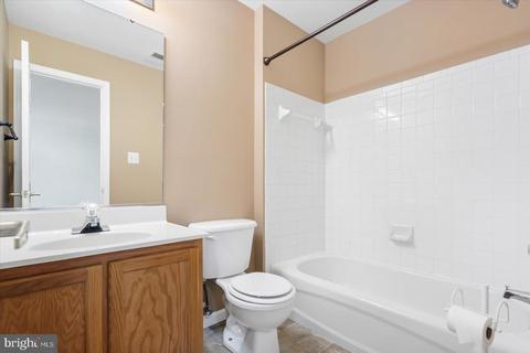 3906 Apple Orchard Dr, Pasadena, MD 21122 photo 45