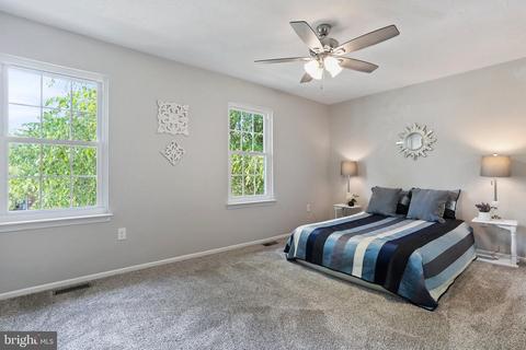 367 Cool Breeze Ct, Pasadena, MD 21122 photo 9