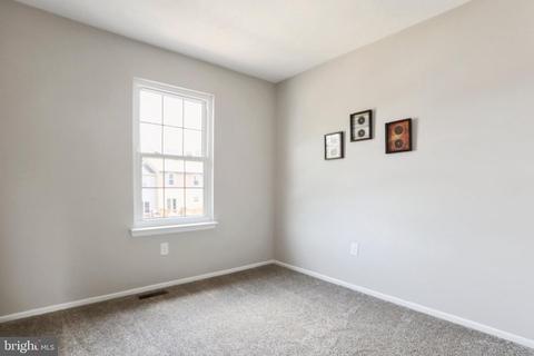 367 Cool Breeze Ct, Pasadena, MD 21122 photo 13