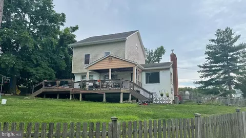 1032 Weirs Rd, Edgewater, MD 21037