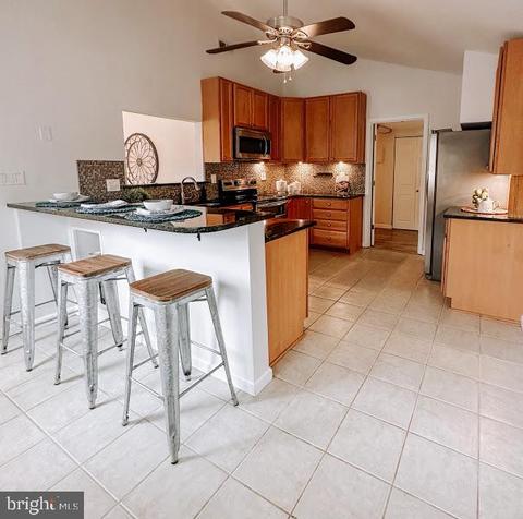 1723 Fairhill Dr, Edgewater, MD 21037 photo 5