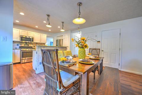 8146 Bell Tower Xing, Pasadena, MD 21122 photo 19