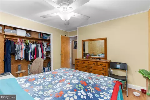 Bedroom - 1198 Hunter Rd, Pasadena, MD 21122 photo 1 of 10