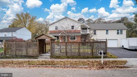 Exterior - 1198 Hunter Rd, Pasadena, MD 21122 photo 3 of 13