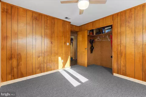 Exterior - 1198 Hunter Rd, Pasadena, MD 21122 photo 10 of 13