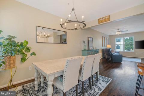 3921 Apple Orchard Dr, Pasadena, MD 21122 photo 11