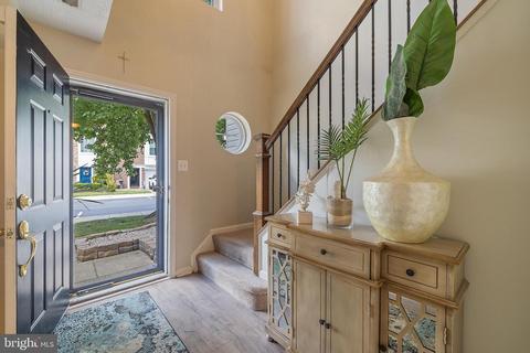 3921 Apple Orchard Dr, Pasadena, MD 21122 photo 4