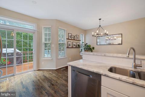 3921 Apple Orchard Dr, Pasadena, MD 21122 photo 16