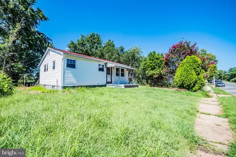 365 Old Line Ave, Laurel, MD 20724 photo 3