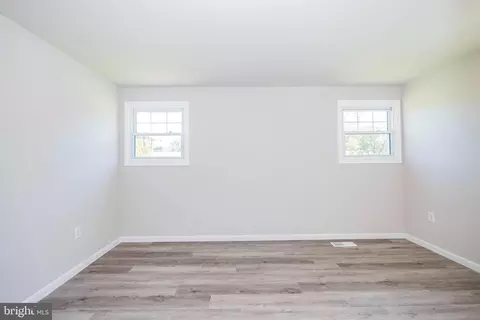 365 Old Line Ave, Laurel, MD 20724 photo 8