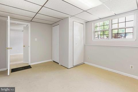 1105 Hotel Dr, Pasadena, MD 21122 photo 19