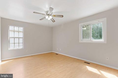 1105 Hotel Dr, Pasadena, MD 21122 photo 14