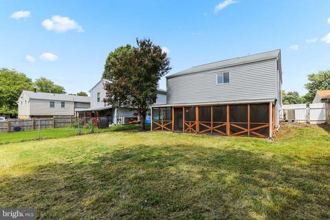 1105 Hotel Dr, Pasadena, MD 21122 photo 24